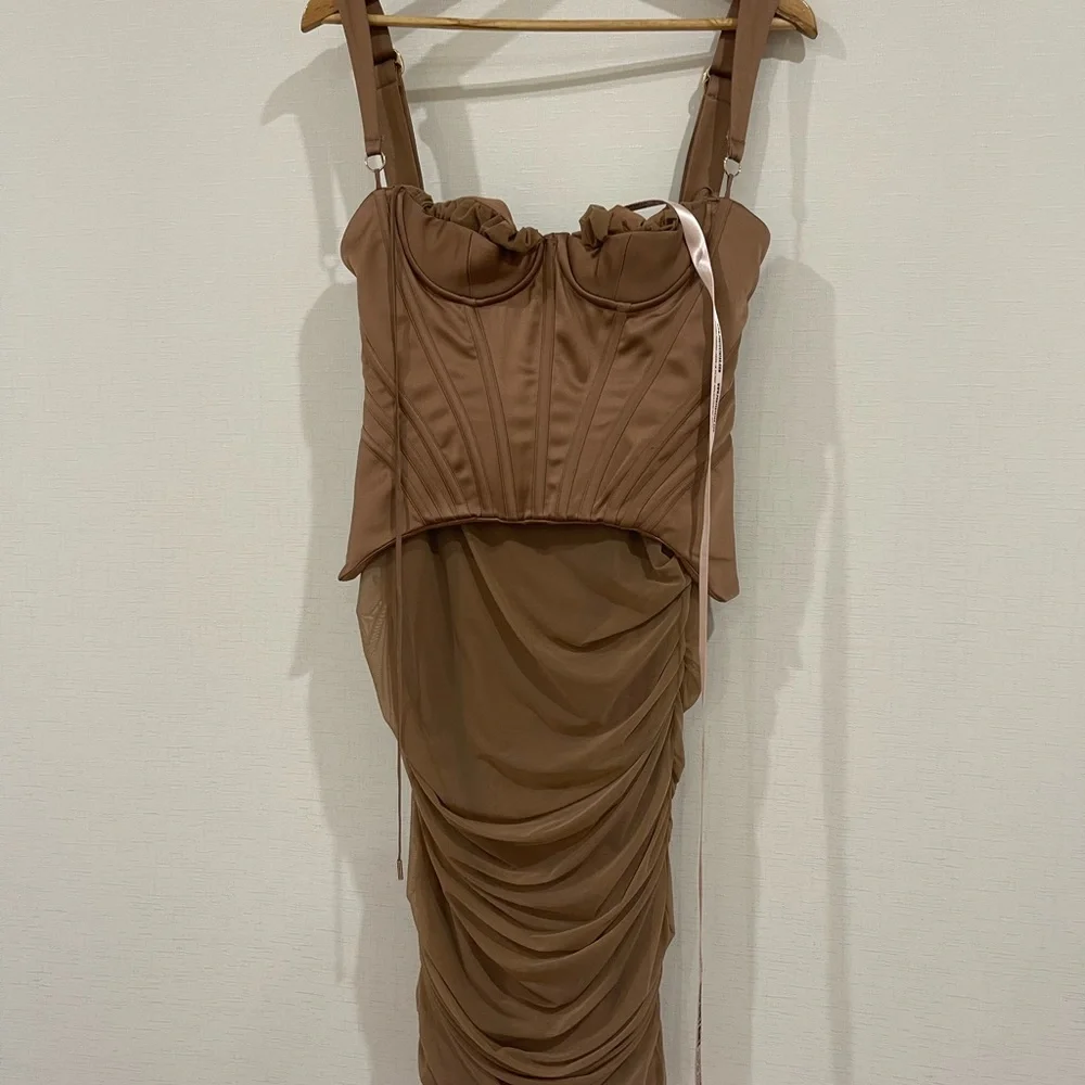 House of CB London Dress! New with tags - Picture 6 of 9